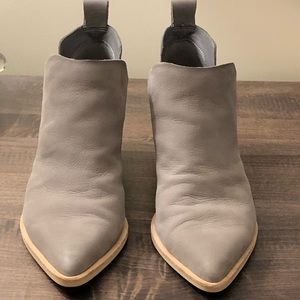 EUC Dolce Vita Samba Booties